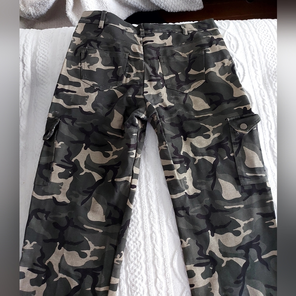 Camouflage Cargo Pants